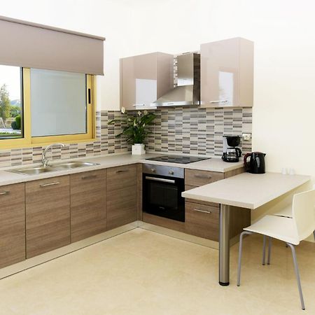 Stelia Luxury Apartments Kalavárda Exteriör bild