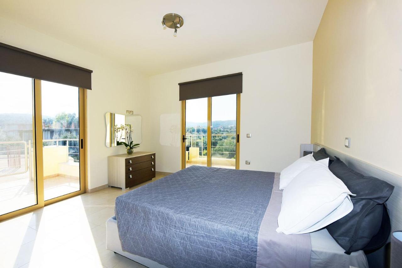 Stelia Luxury Apartments Kalavárda Exteriör bild