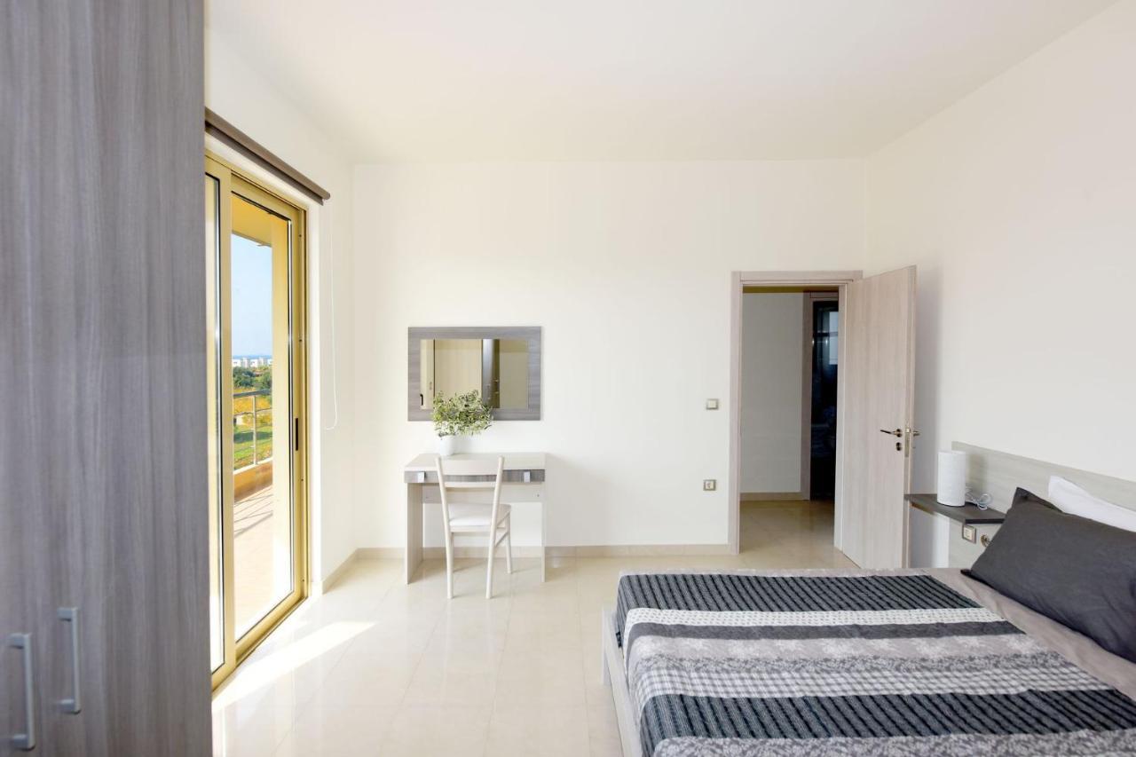 Stelia Luxury Apartments Kalavárda Exteriör bild